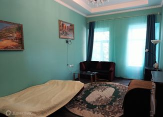 Продаю 4-комнатную квартиру, 104 м2, Санкт-Петербург, набережная Обводного канала, 66, метро Обводный канал