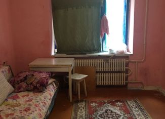 Сдается в аренду комната, 13 м2, Обнинск, улица Энгельса, 23/21