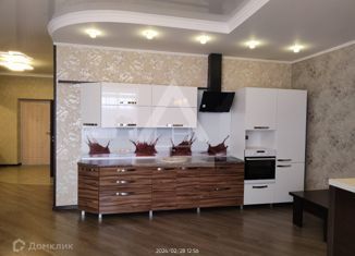 2-комнатная квартира на продажу, 72.7 м2, Челябинск, улица Братьев Кашириных, 124, Калининский район