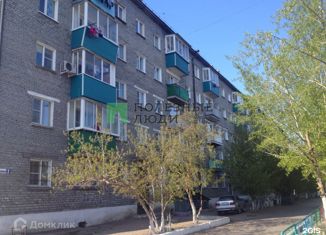 Продажа трехкомнатной квартиры, 58 м2, Улан-Удэ, улица Лимонова, 2