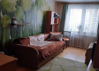 Продается 2-комнатная квартира, 48 м2, Ломоносов, Ораниенбаумский проспект, 37к2
