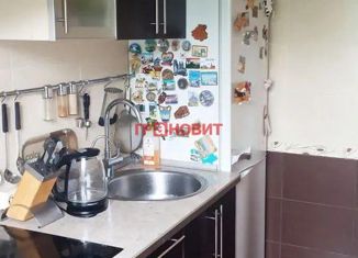 Продаю трехкомнатную квартиру, 62 м2, Новосибирск, улица Терешковой, 10, улица Терешковой