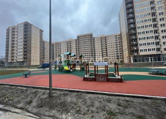 Продаю 2-ком. квартиру, 60.3 м2, Новороссийск, ЖК Красина, улица Красина, 53