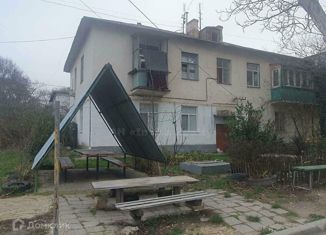 Продажа двухкомнатной квартиры, 45 м2, Севастополь, Строительная улица, 27