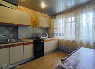 Продается 4-комнатная квартира, 80 м2, Переславль-Залесский, улица Строителей, 43