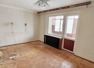 Продается 2-ком. квартира, 59 м2, Ставрополь, улица Пушкина, 63, микрорайон №8