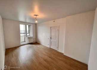 Продаю 4-комнатную квартиру, 94 м2, село Остафьево, улица Логинова, 5к1