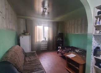 Продам 3-комнатную квартиру, 49 м2, Курган, Петропавловская улица, 173