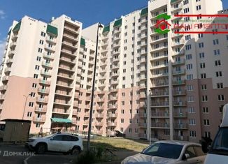 Продаю 3-комнатную квартиру, 85 м2, Саратов, улица имени Ю.И. Менякина, 6