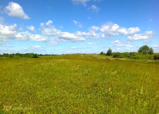 Продаю участок, 12.58 сот., деревня Уварово