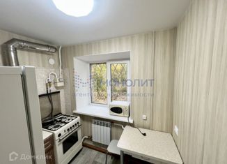 Продаю двухкомнатную квартиру, 41.7 м2, Нижний Новгород, улица Сурикова, 12А, улица Сурикова
