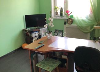 Продам 3-ком. квартиру, 66 м2, Москва, Старонародная улица, 4, Старонародная улица