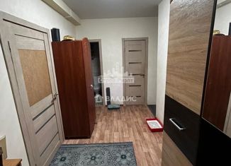 Продается 3-комнатная квартира, 62 м2, Крым, улица Блюхера, 27
