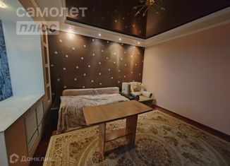 Продам 3-комнатную квартиру, 63.5 м2, Астраханская область, Волоколамская улица, 9