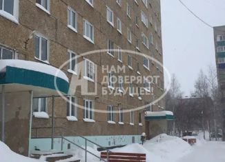 Продам четырехкомнатную квартиру, 69.4 м2, Сарапул, улица Калинина, 6