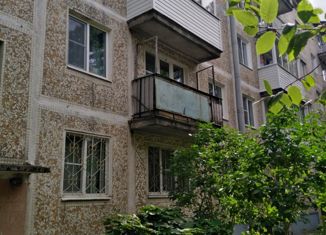 Сдаю 3-комнатную квартиру, 55 м2, Ломоносов, Александровская улица, 31