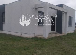 Продам дом, 106 м2, поселок Стрелка, улица Чапаева, 32