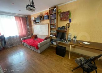 Продаю двухкомнатную квартиру, 18.1 м2, Евпатория, улица Чапаева, 1