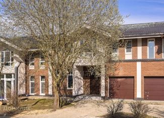 Продажа таунхауса, 233.7 м2, село Жаворонки, Восточная улица