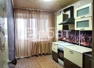 Продам двухкомнатную квартиру, 46.2 м2, поселок городского типа Константиновский, улица 20 лет Октября, 29