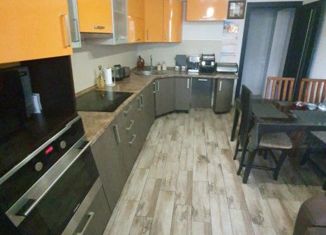 Продам 3-ком. квартиру, 80 м2, Ростов-на-Дону, улица Платона Кляты, 15, ЖК Суворовский