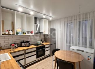 Продается трехкомнатная квартира, 70.7 м2, Казань, улица Александра Курынова, 10к2, ЖК Светлая Долина