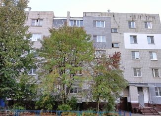 Продаю 3-ком. квартиру, 61.3 м2, Ярославль, улица Бабича, 17, Северный жилой район