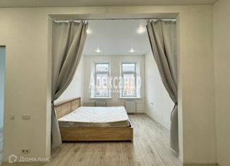 Продаю двухкомнатную квартиру, 62 м2, Санкт-Петербург, 8-я Советская улица, 57
