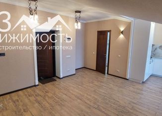 Продаю квартиру студию, 40 м2, Владикавказ, улица Пожарского, 11