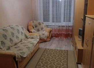 Сдаю 2-комнатную квартиру, 45 м2, Алексин, улица Революции, 7