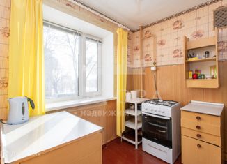 Продам 2-комнатную квартиру, 45.3 м2, Челябинская область, улица Суворова, 114