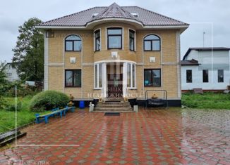Продается дом, 183.4 м2, поселок городского типа Красный Бор, Большой проспект, 30