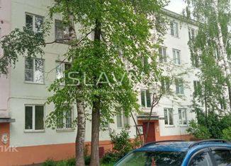 Продается 2-комнатная квартира, 40 м2, Волгореченск, улица имени 50-летия Ленинского Комсомола, 30