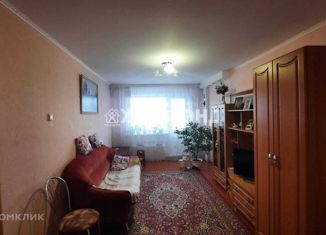 Продажа двухкомнатной квартиры, 64.4 м2, поселок городского типа Бачатский, Комсомольская улица, 21