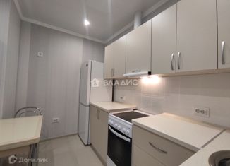 Продаю 1-комнатную квартиру, 53 м2, Белгород, улица Горького, 54В