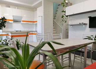 Таунхаус на продажу, 105 м2, село Красный Яр, улица 70 лет Победы, 5/1