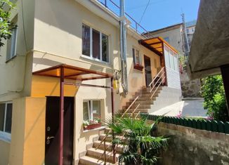 Продажа дома, 128 м2, Ялта, площадь Ленина