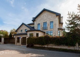 Сдам дом, 820 м2, деревня Веледниково