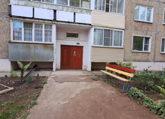Комната на продажу, 23 м2, Киров, улица Опарина, 24, Нововятский район
