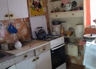 Продаю 2-ком. квартиру, 47 м2, Нижний Новгород, улица Невзоровых, 109, улица Невзоровых