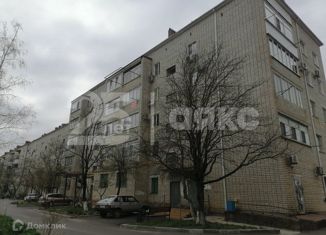 Продается 5-ком. квартира, 89 м2, Горячий Ключ, улица Революции, 3