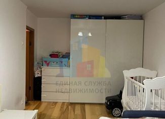 Продается 1-комнатная квартира, 33 м2, Москва, улица Введенского, 10к2, улица Введенского