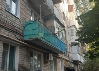 Трехкомнатная квартира на продажу, 54 м2, Саратовская область, Смоленская улица, 21