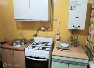 Продам 2-ком. квартиру, 44.8 м2, Валуйки, улица Соколова, 1А