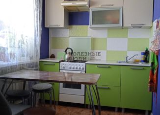 Продам двухкомнатную квартиру, 44.5 м2, Соликамск, Привокзальная улица, 4