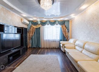 Продается 2-ком. квартира, 80.5 м2, Казань, улица Маршала Чуйкова, 62, ЖК Спутник