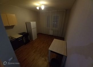Аренда 1-ком. квартиры, 35 м2, Оренбург, улица Автомобилистов, 15, Северный жилой район