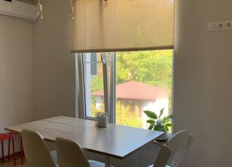 Продаю четырехкомнатную квартиру, 96.8 м2, село Краевско-Армянское, Измайловская улица, 36/9