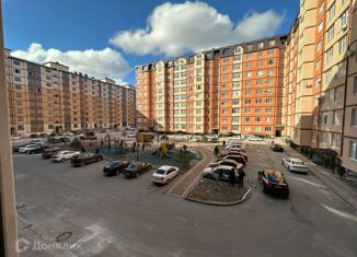 Продается 3-ком. квартира, 105 м2, Каспийск, проспект М. Омарова, 14А