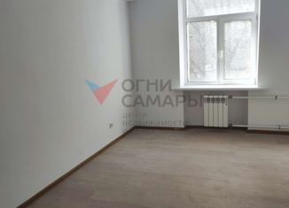 Продается 1-ком. квартира, 36 м2, Самара, метро Спортивная, улица Гагарина, 141